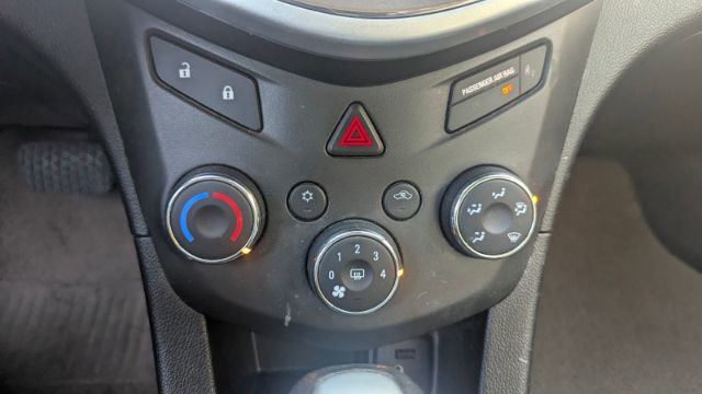 Used 2019 Chevrolet Sonic LT image 32