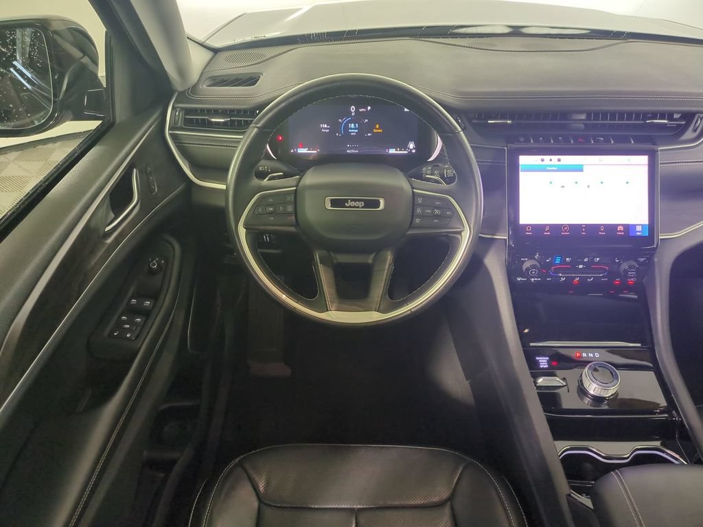 Used 2022 Jeep Grand Cherokee L Limited w/ Luxury Tech Group II AWD/4WD image 20