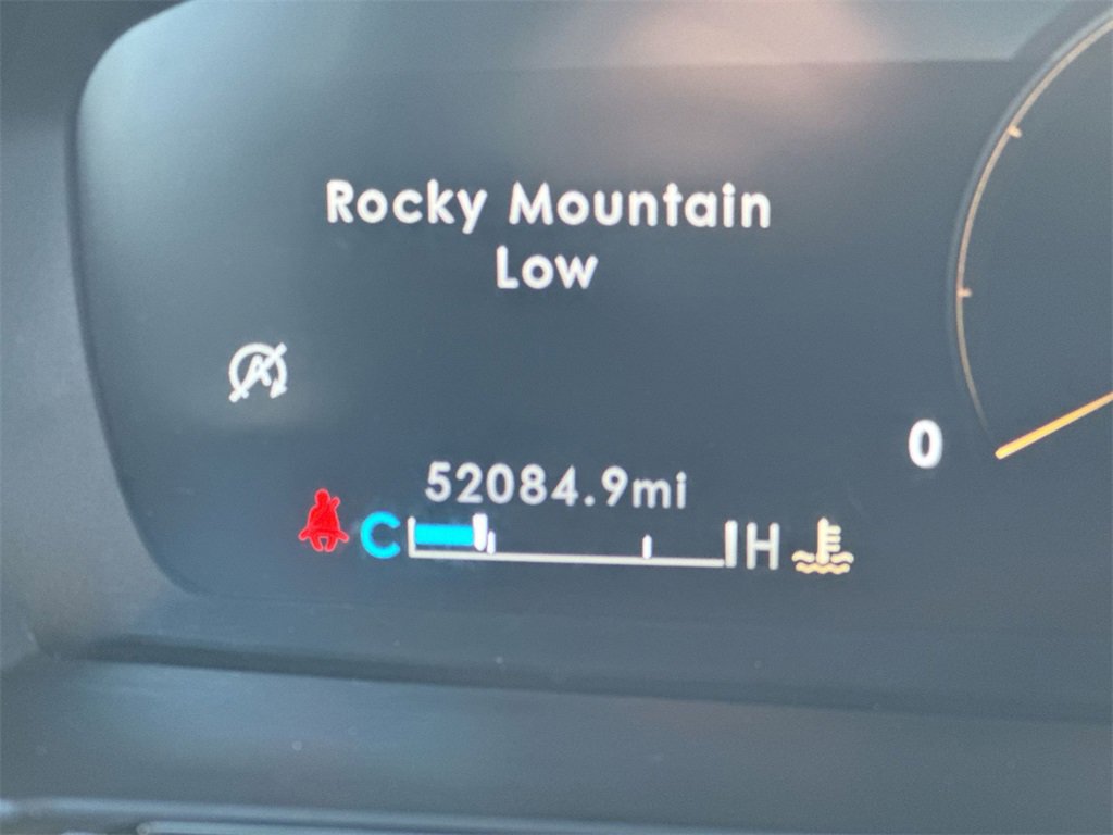 Used 2022 Lincoln Corsair Reserve w/ Equipment Group 201A image 12