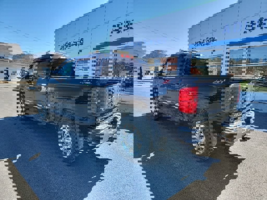 Used 2019 Chevrolet Silverado 2500 LTZ w/ Duramax Plus Package image 7