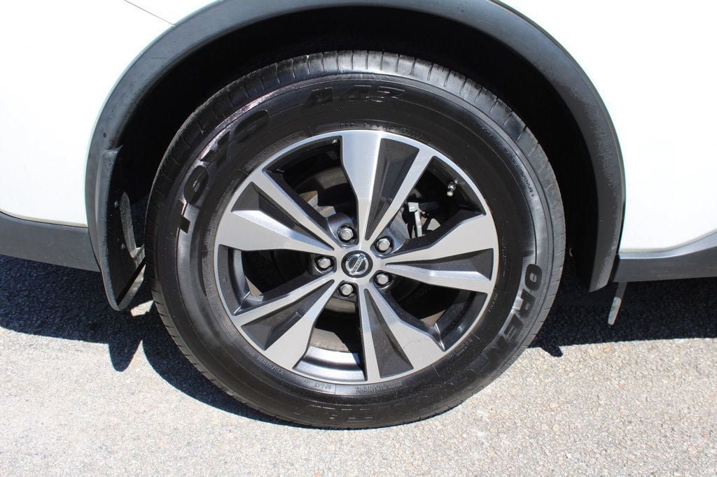 Used 2019 Nissan Murano SV w/ Cargo Package FWD image 32