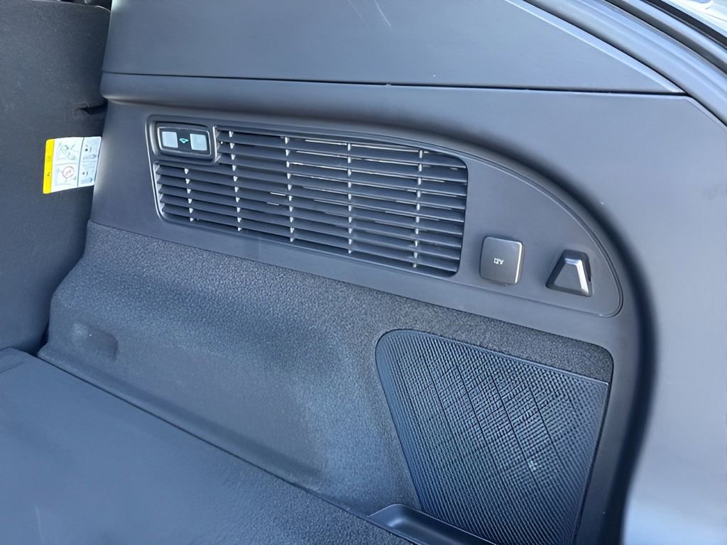 Used 2025 Ford Mustang Mach-E Premium image 37