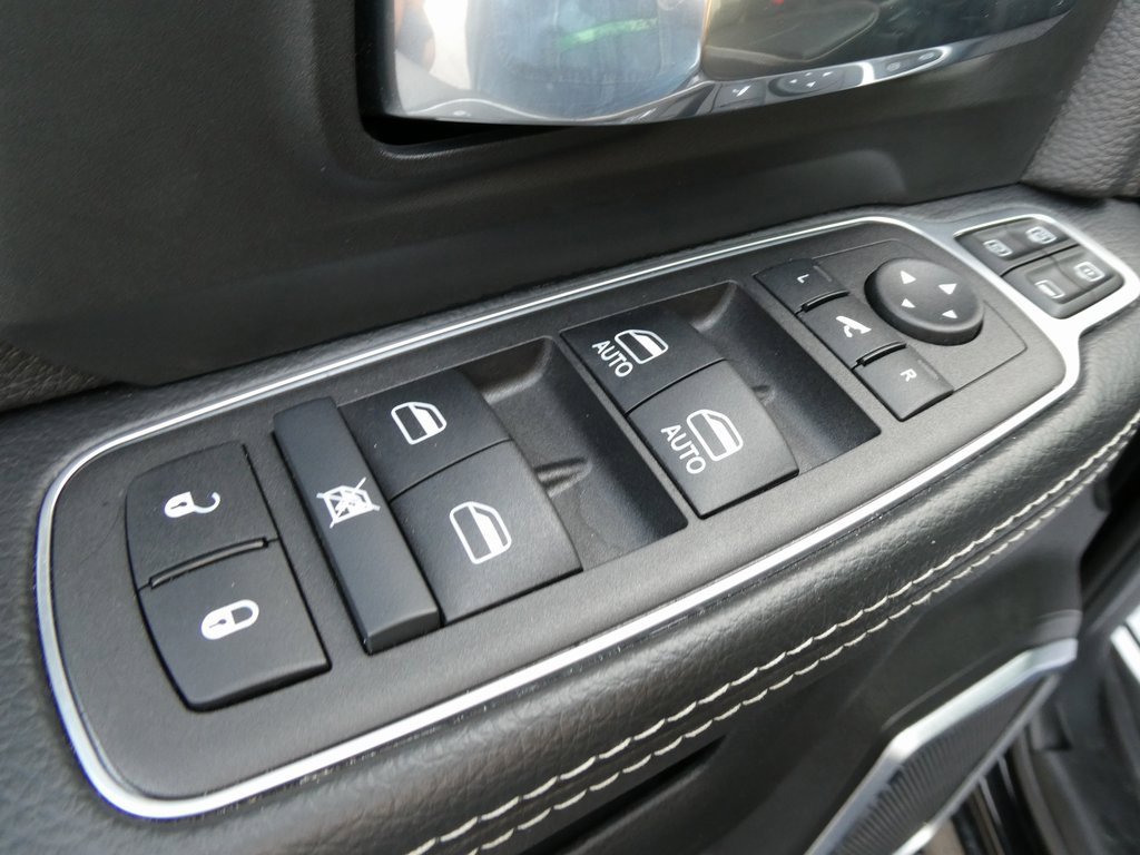 Used 2024 RAM 3500 Laramie w/ Towing Technology Group image 25