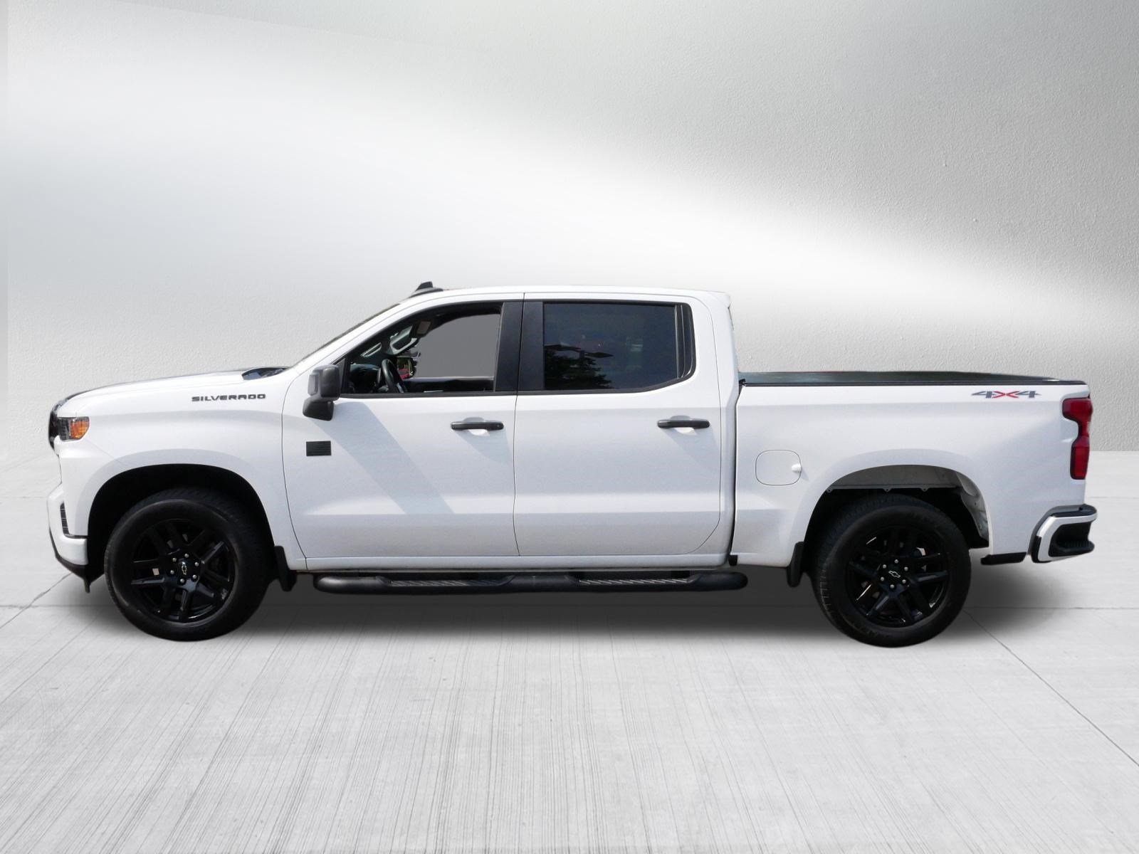 Used 2022 Chevrolet Silverado 1500 Custom w/ Rally Edition AWD/4WD image 4