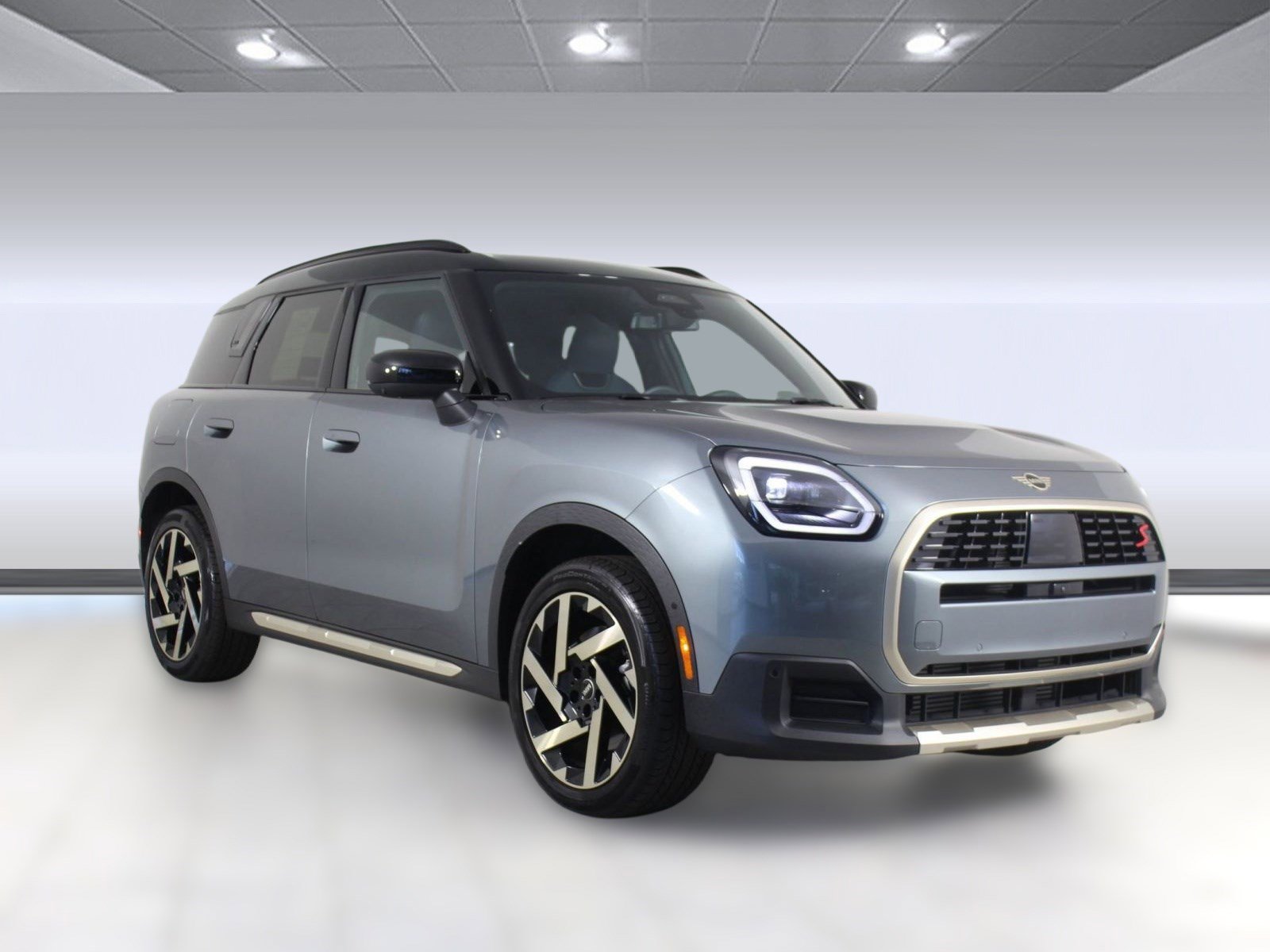 Used 2025 MINI Cooper Countryman S image 7