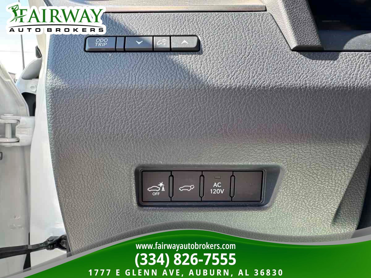 Used 2024 Lexus GX 550 AWD/4WD image 17