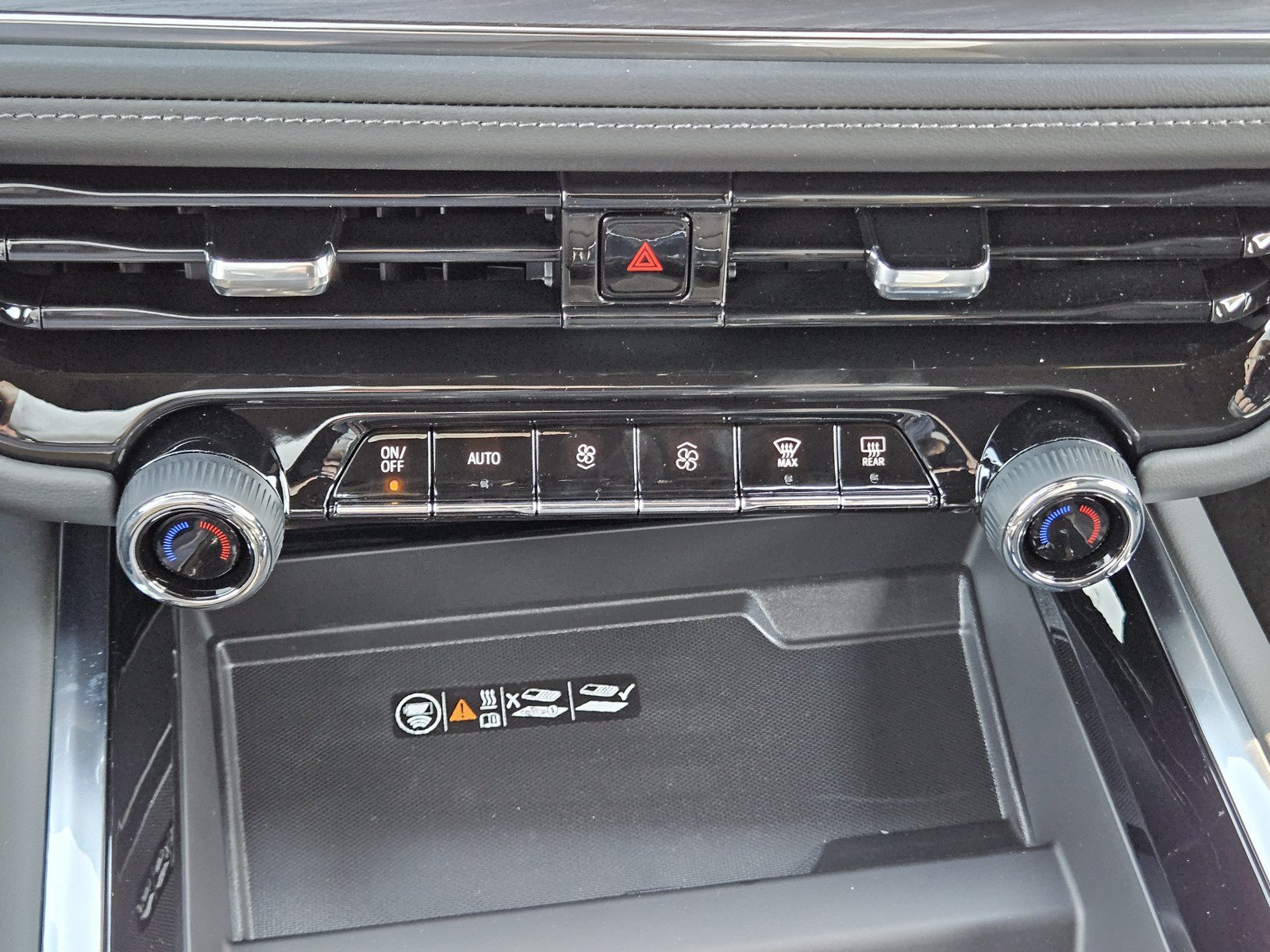 New 2027 Chevrolet Tahoe LT w/ Comfort Package RWD image 14