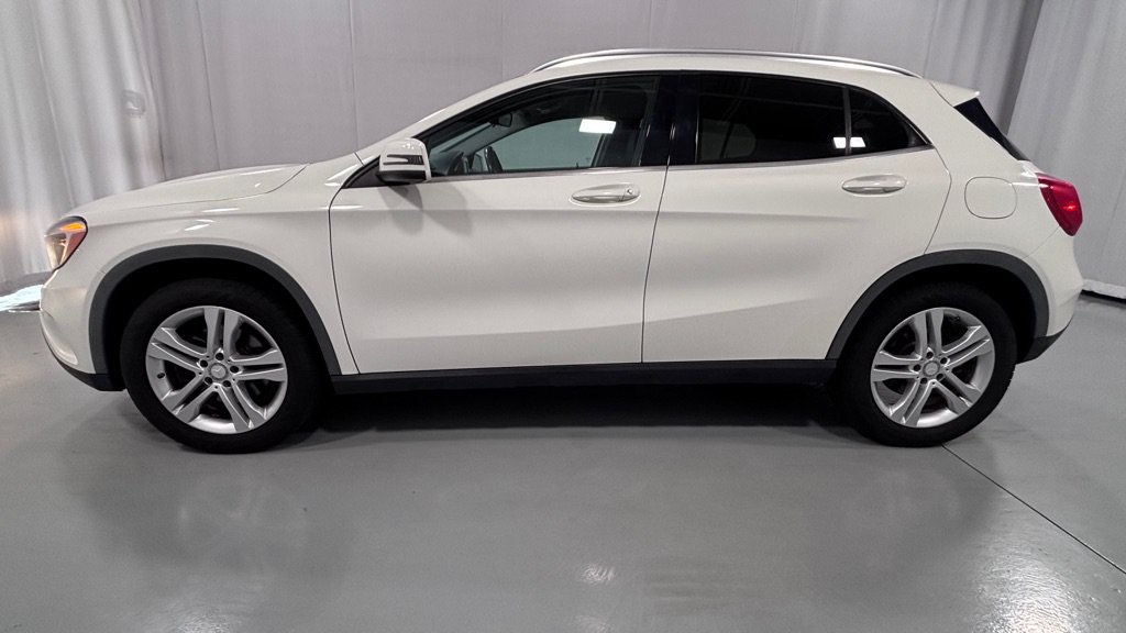 Used 2015 Mercedes-Benz GLA 250 4MATIC image 8