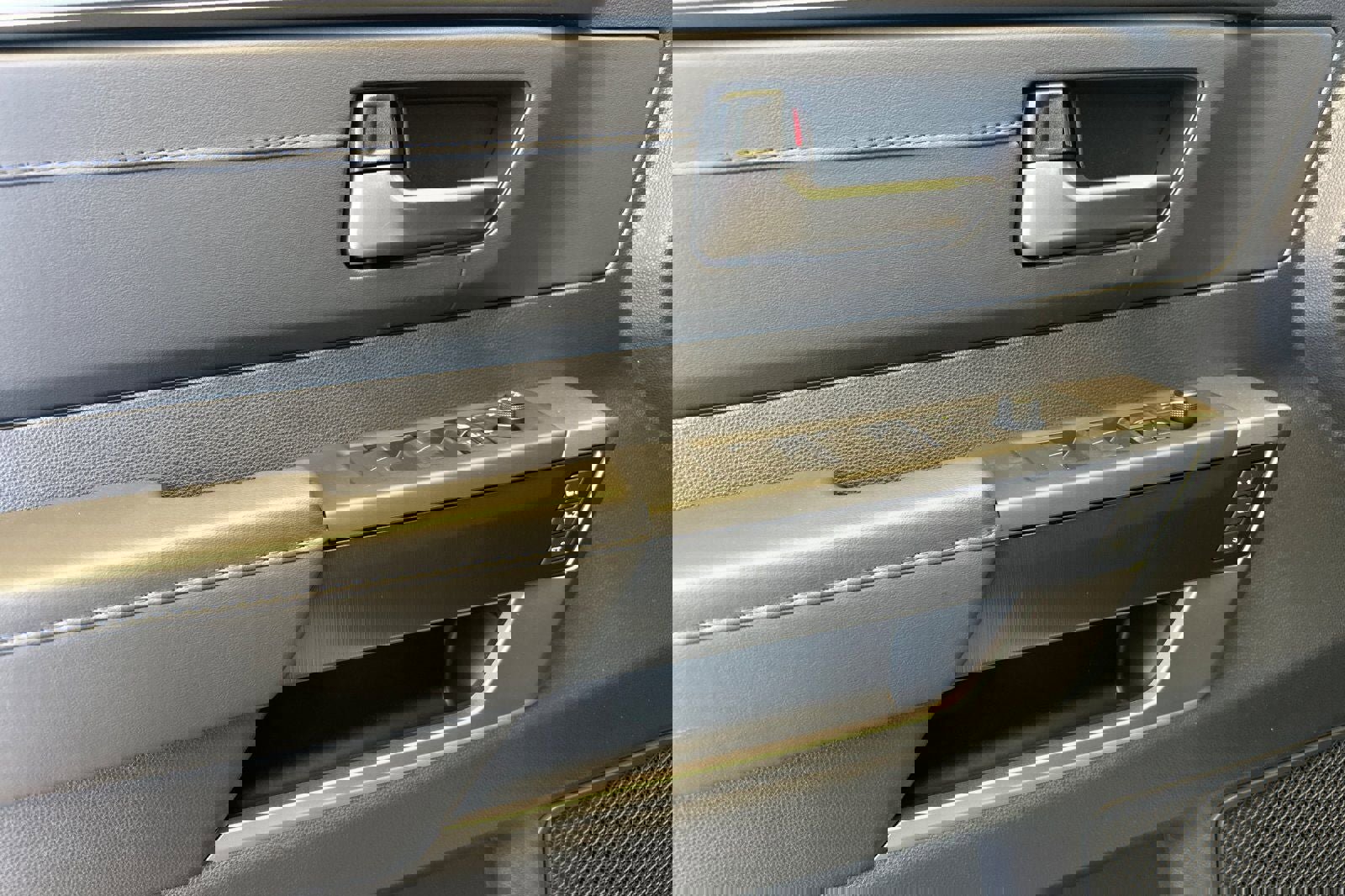 New 2026 Toyota Tundra Platinum image 12