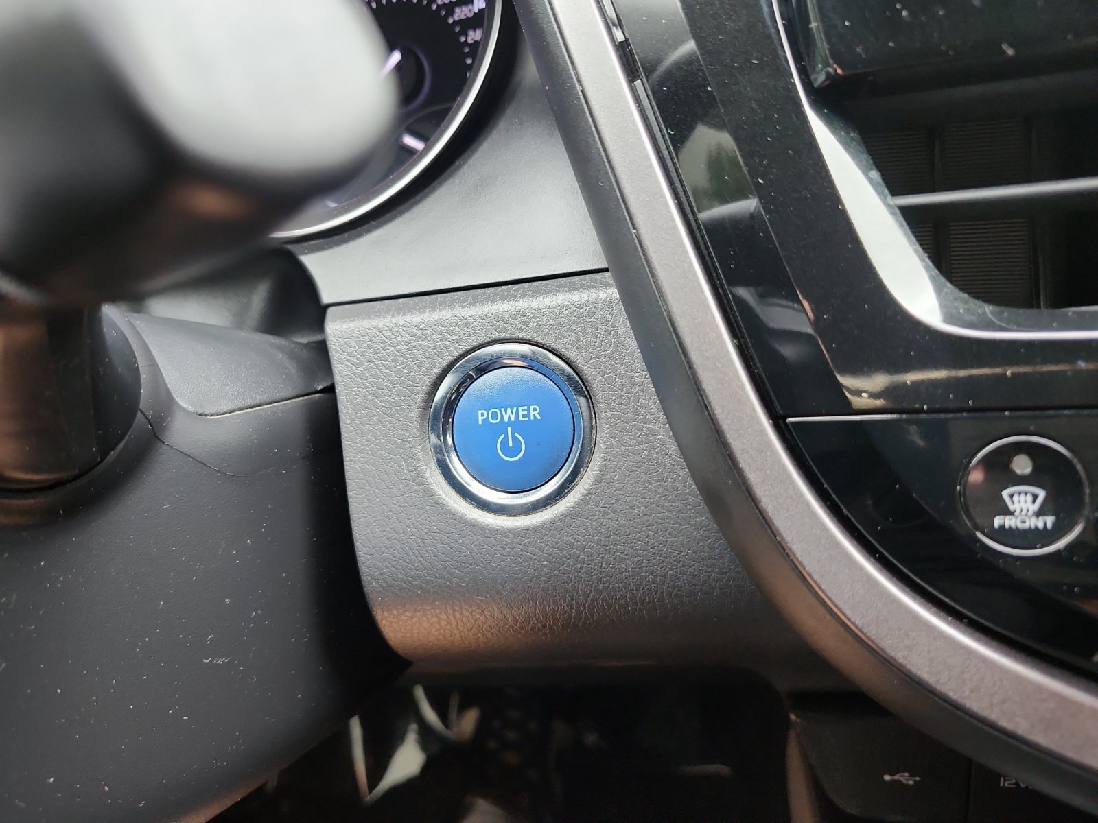Used 2022 Toyota Camry SE FWD image 19