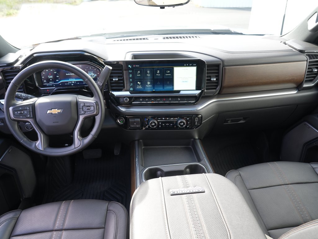 Certified 2024 Chevrolet Silverado 3500 High Country w/ High Country Premium Package AWD/4WD image 26