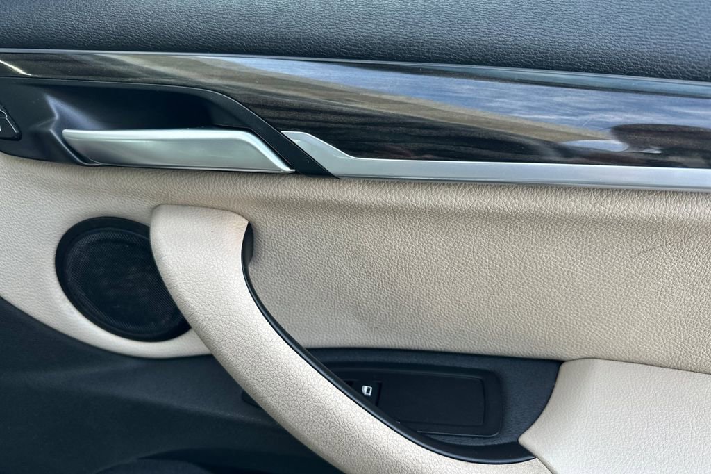 Used 2018 BMW X1 xDrive28i w/ Convenience Package image 19