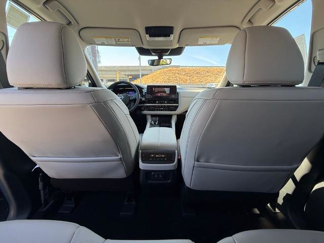 New 2026 Nissan Pathfinder SL image 13