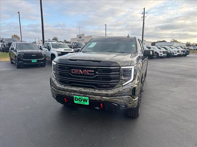 Used 2025 GMC Sierra 1500 AT4 w/ AT4 Premium Package image 2