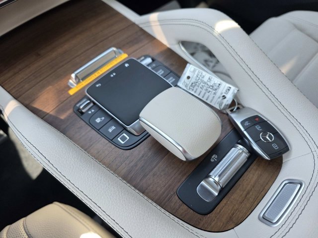New 2026 Mercedes-Benz GLE 580 4MATIC image 11