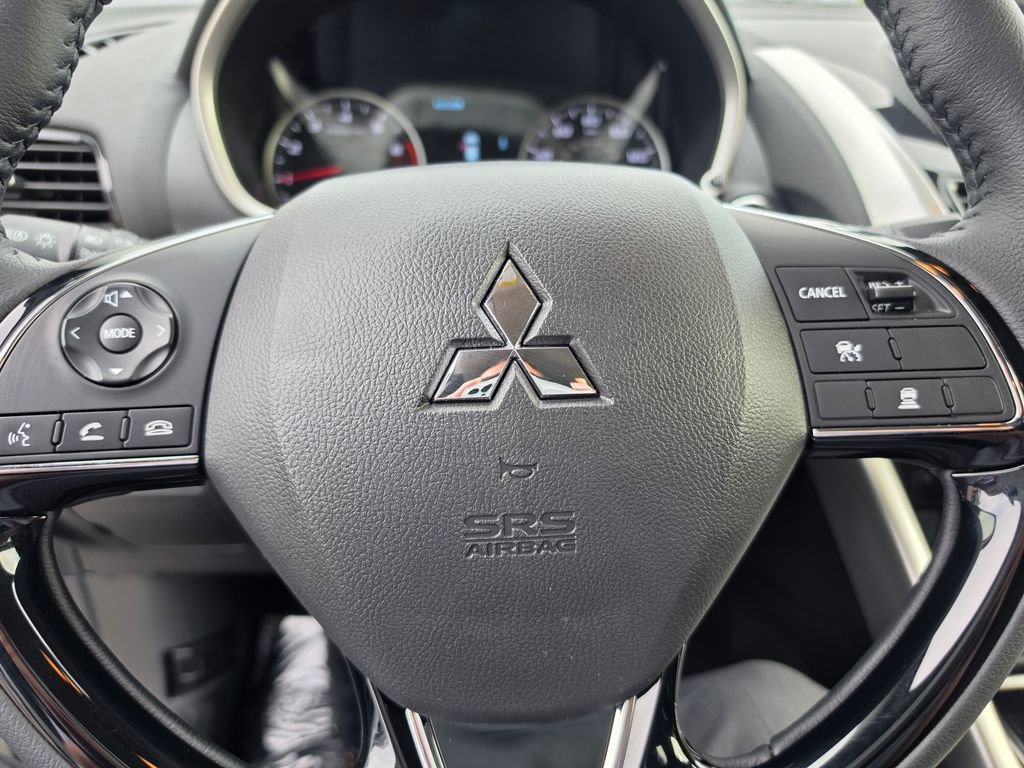 Used 2026 Mitsubishi Eclipse Cross SE image 19