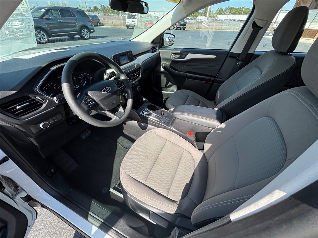 Used 2022 Ford Escape S AWD/4WD image 11