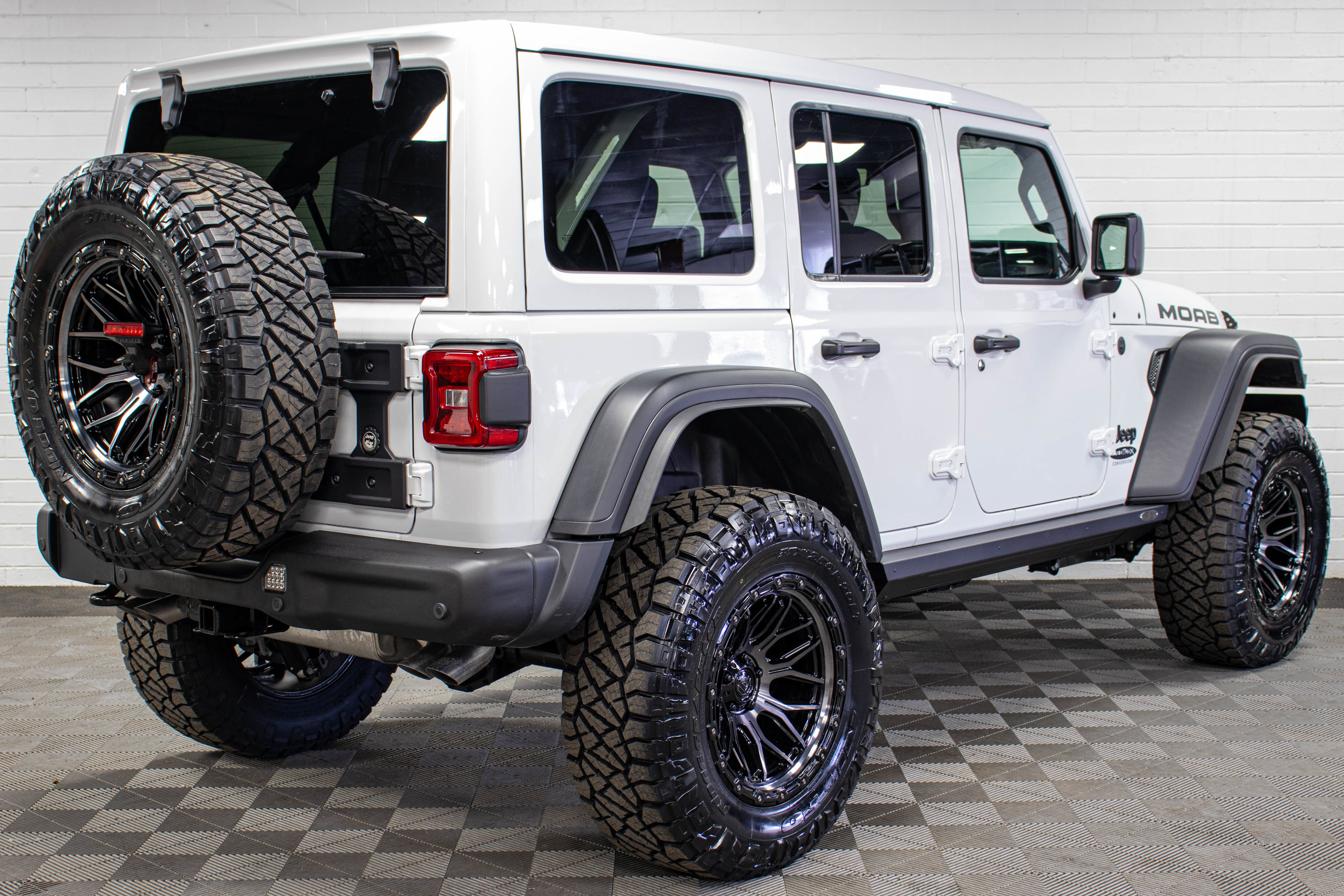 Used 2026 Jeep Wrangler Moab image 3
