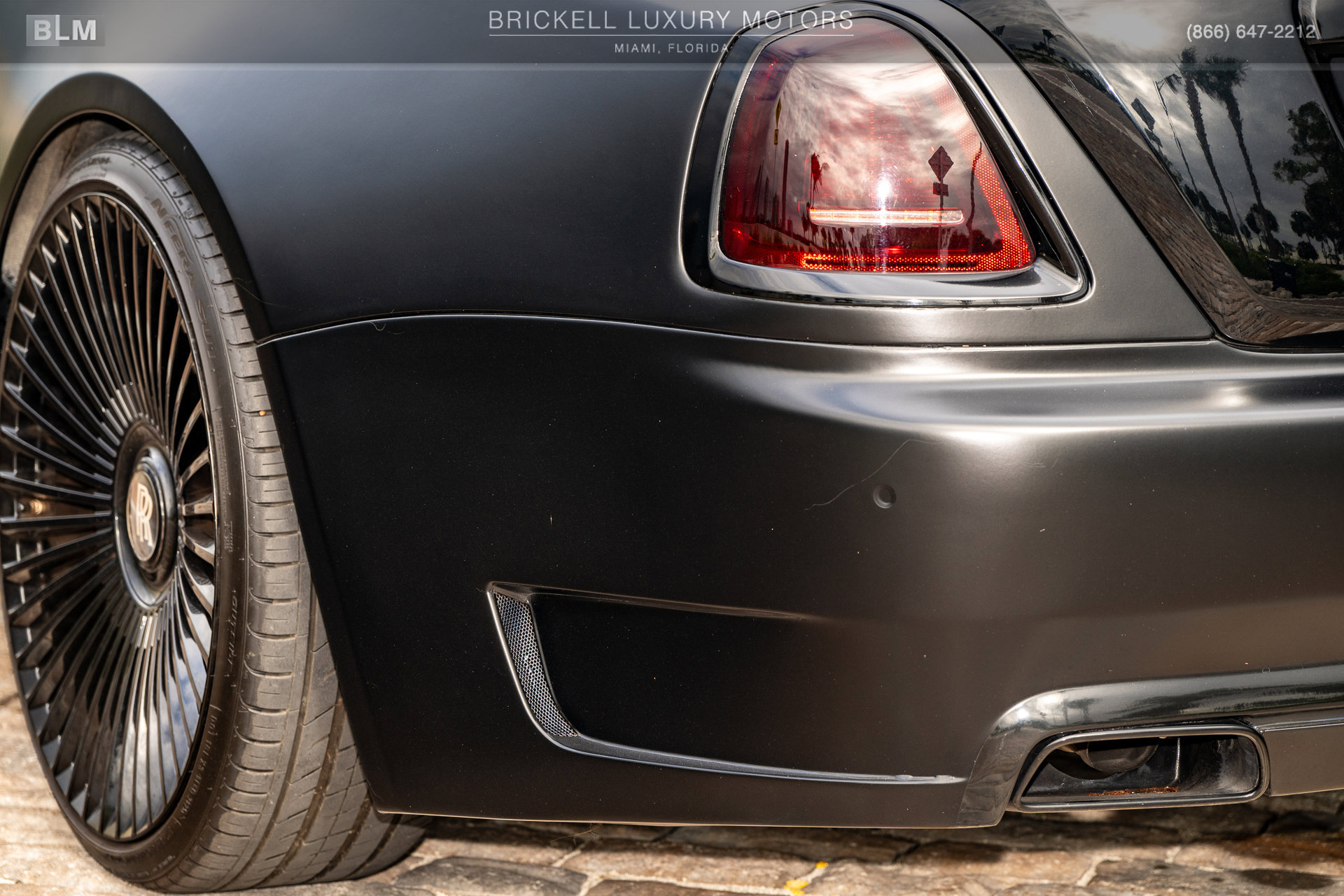 Used 2015 Rolls-Royce Wraith RWD image 53