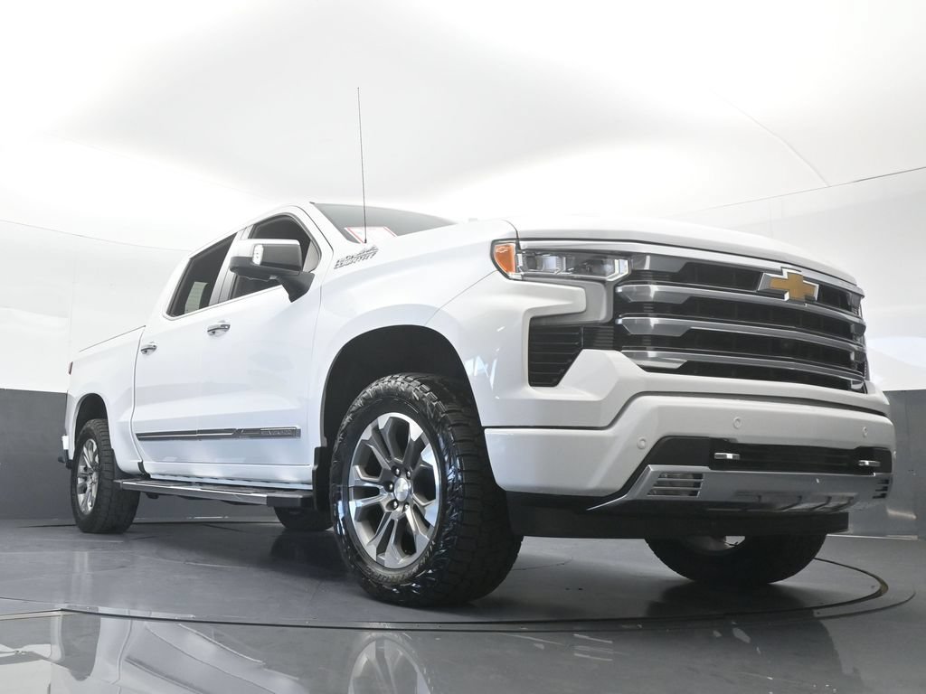 Used 2023 Chevrolet Silverado 1500 High Country w/ Technology Package RWD image 73