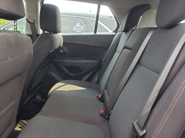 Certified 2019 Chevrolet Trax LS w/ LPO, Protection Package FWD image 23