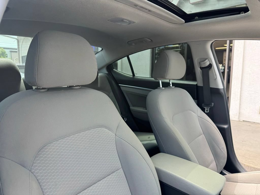 Used 2020 Hyundai Elantra Value Edition w/ Cargo Package (C1) FWD image 23