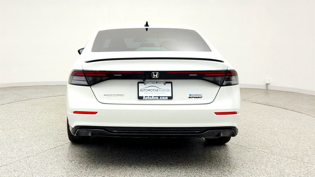 Used 2023 Honda Accord Sport image 6
