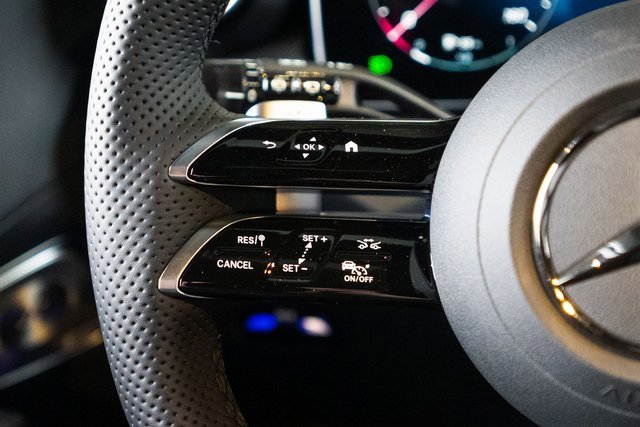 New 2026 Mercedes-Benz GLC 300 4MATIC image 26