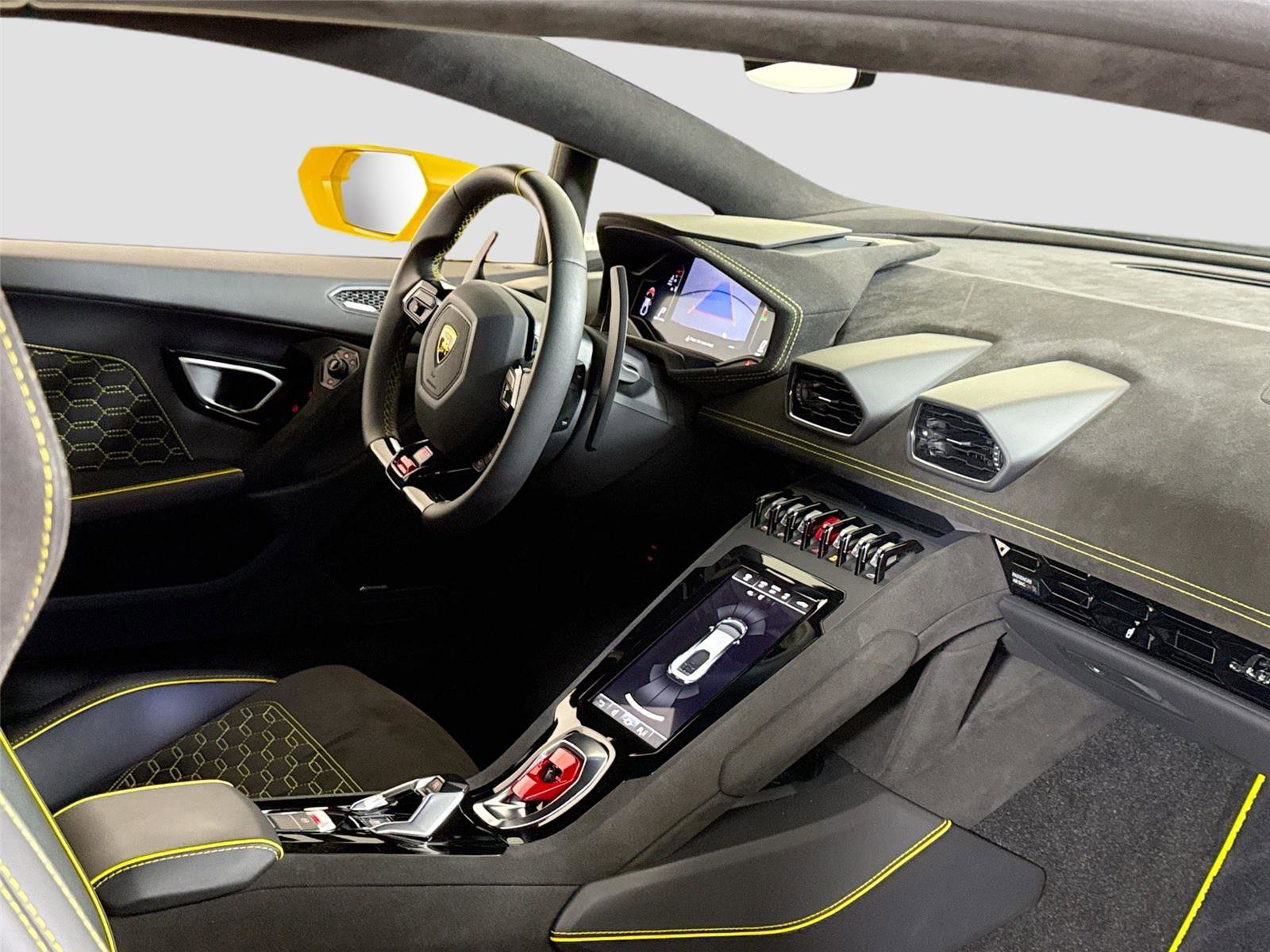 Used 2024 Lamborghini Huracan Tecnica RWD image 30