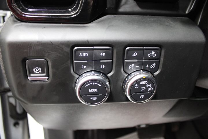 Used 2024 GMC Sierra 1500 AT4 w/ Technology Package image 45
