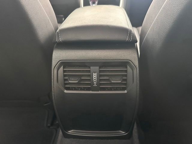 Used 2024 BMW M2 w/ Lighting Package RWD image 30