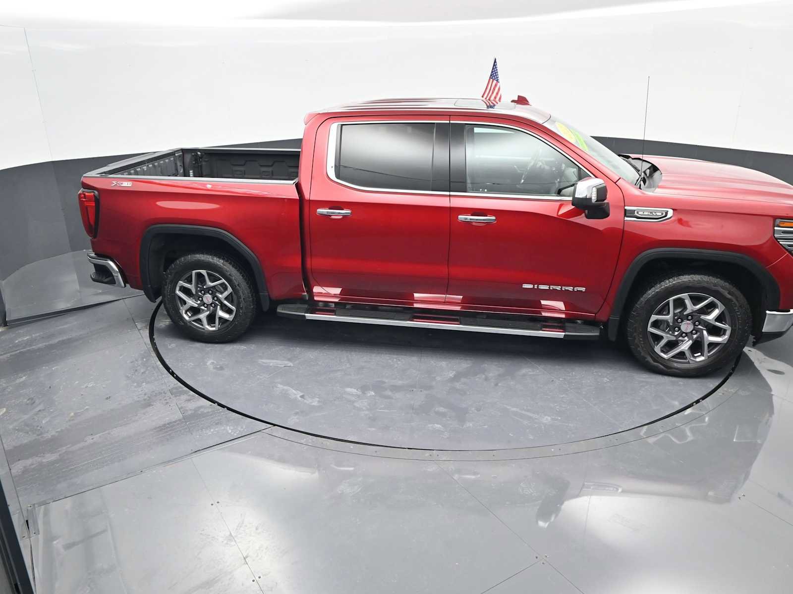 Used 2022 GMC Sierra 1500 SLT w/ SLT Premium Plus Package image 30
