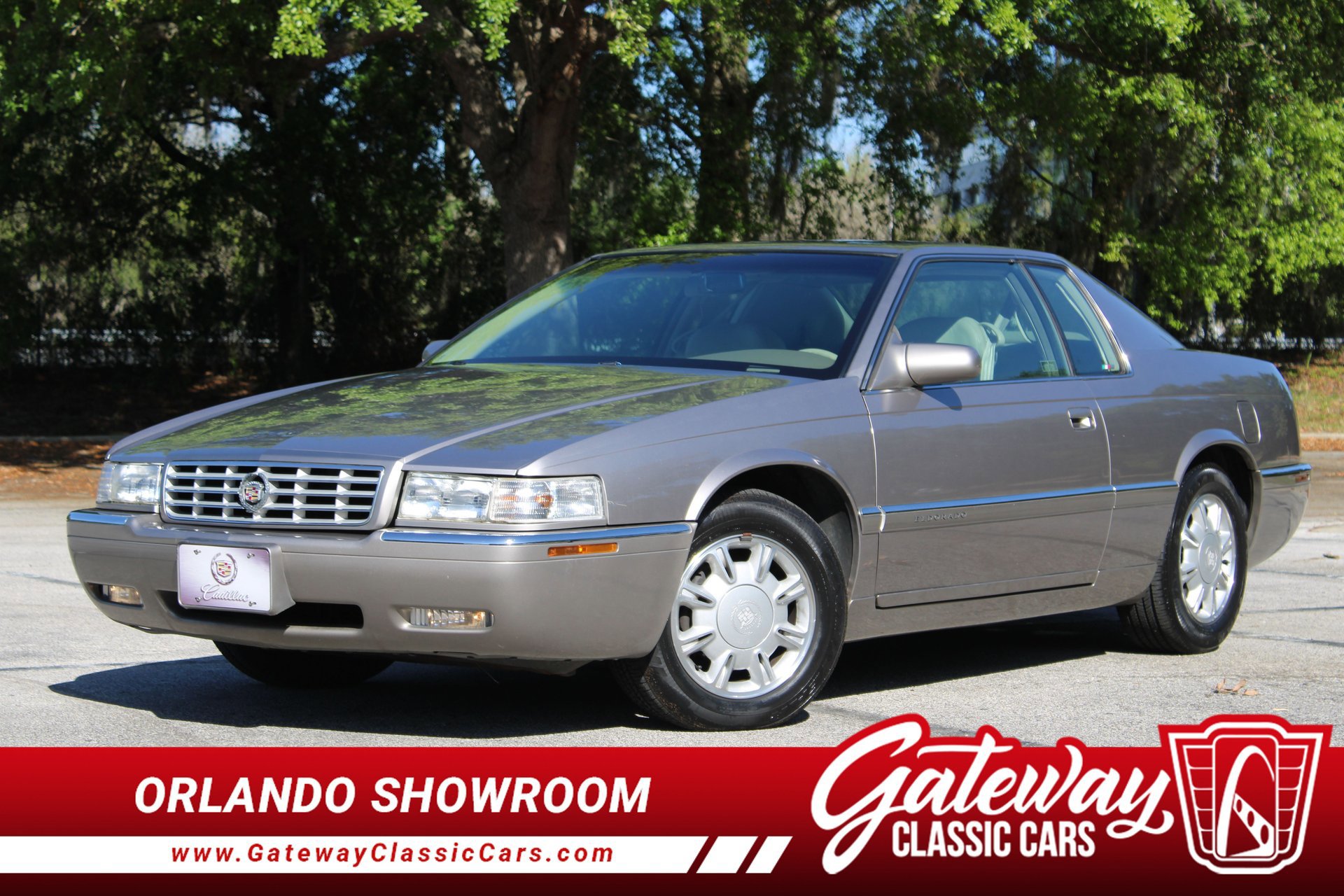 Used 1996 Cadillac Eldorado image 1