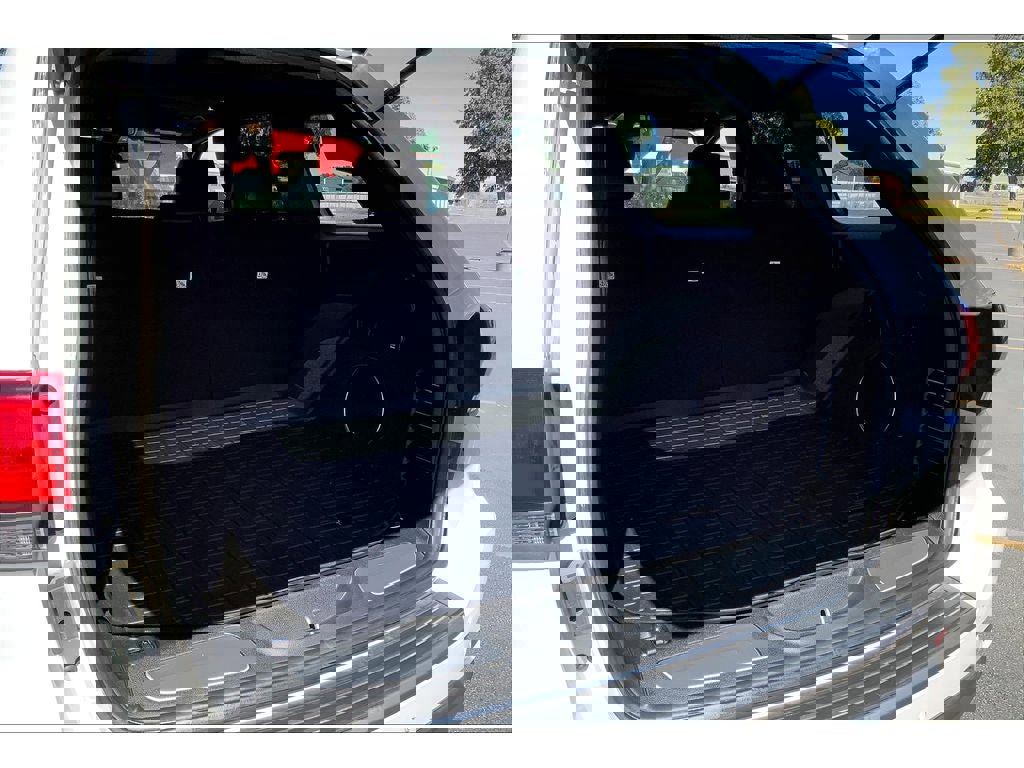 Used 2020 Jeep Grand Cherokee Trailhawk w/ Premium Lighting Group image 10