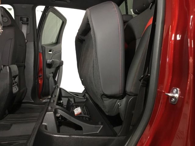 Used 2024 Chevrolet Colorado Z71 w/ Z71 Convenience Package 2 image 43