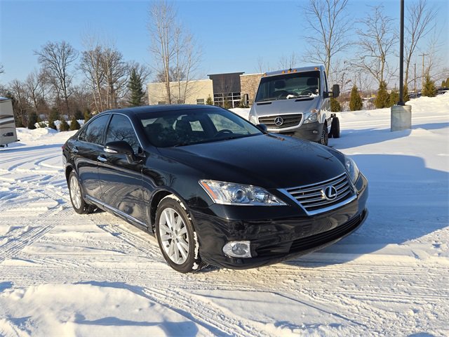 Used 2011 Lexus ES 350 image 2
