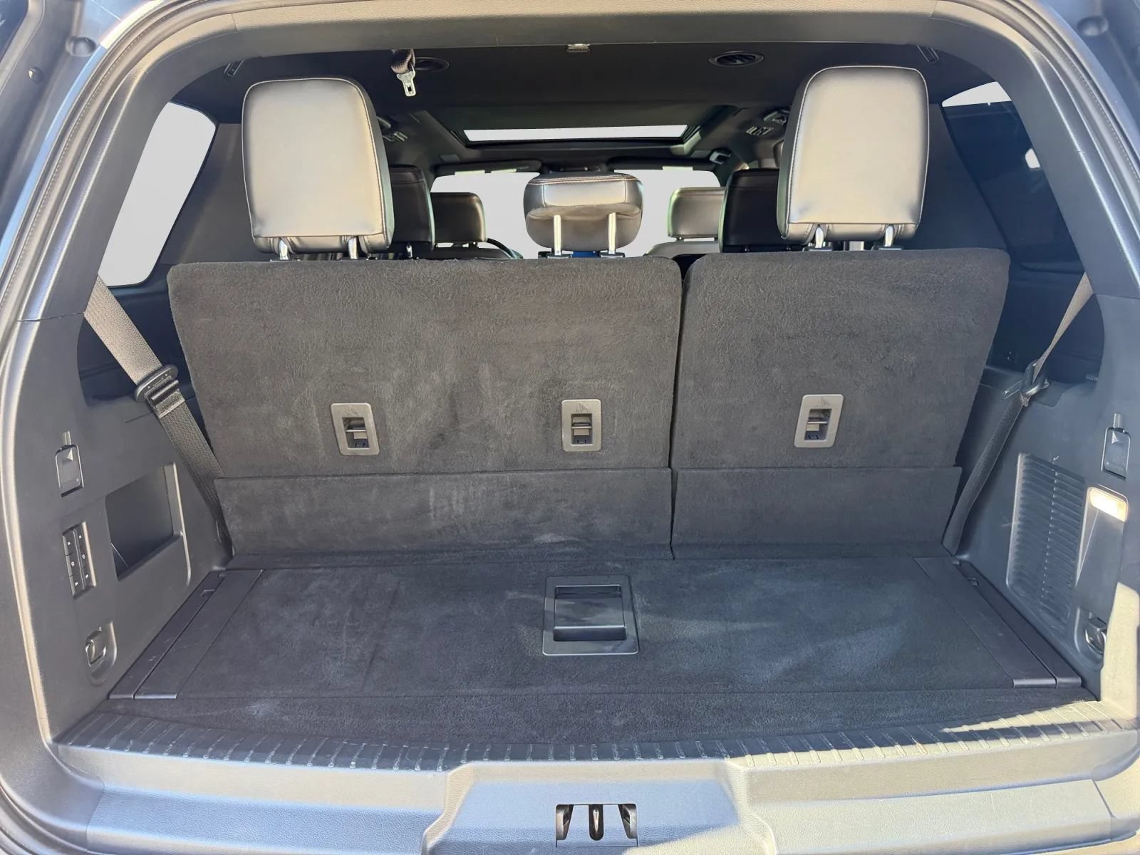 Used 2023 Ford Expedition Platinum AWD/4WD image 27