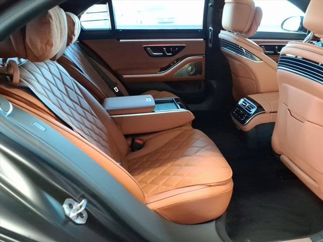 New 2026 Mercedes-Benz S 580 4MATIC Sedan image 8