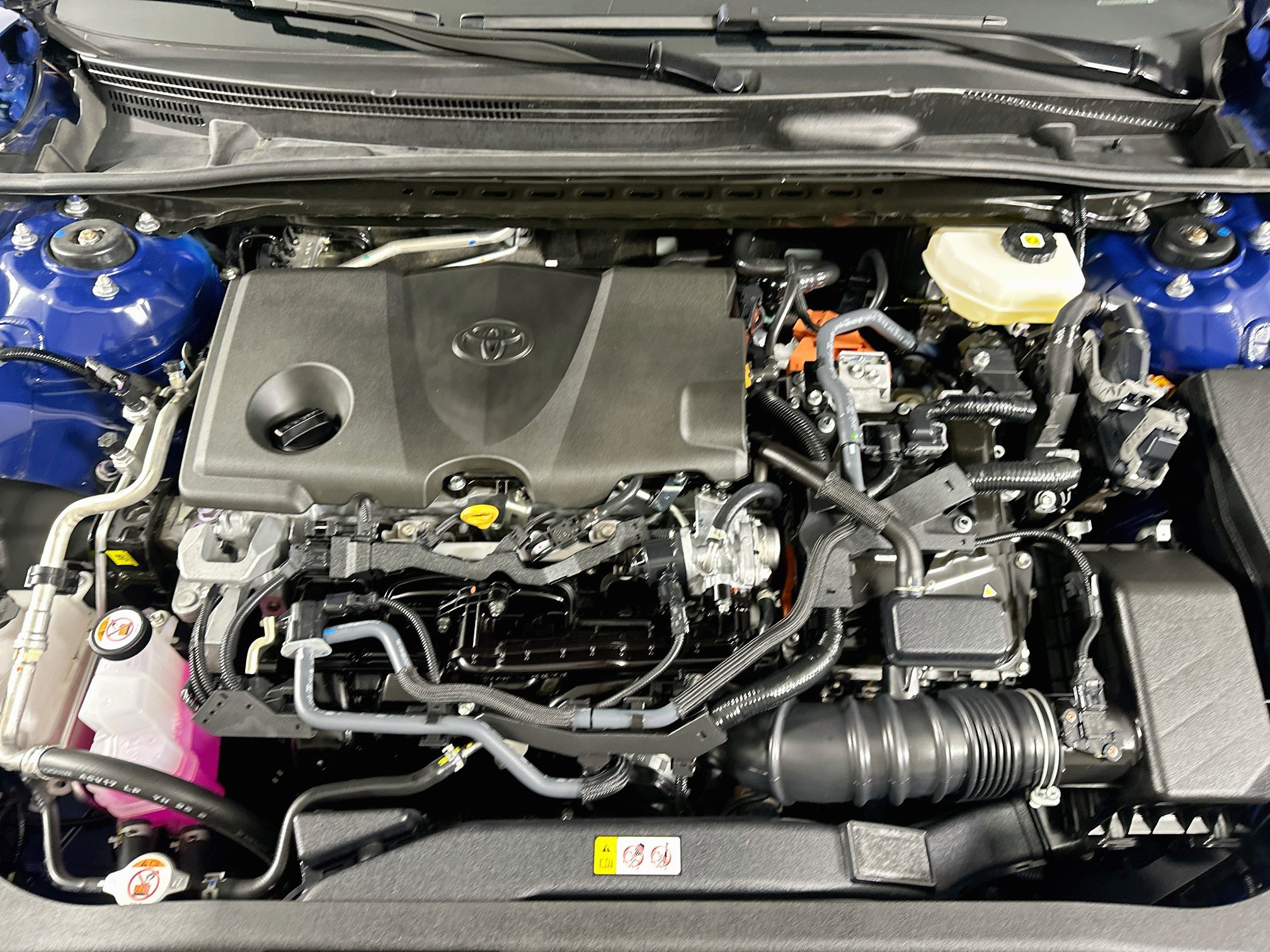 Used 2025 Toyota Camry SE FWD image 32