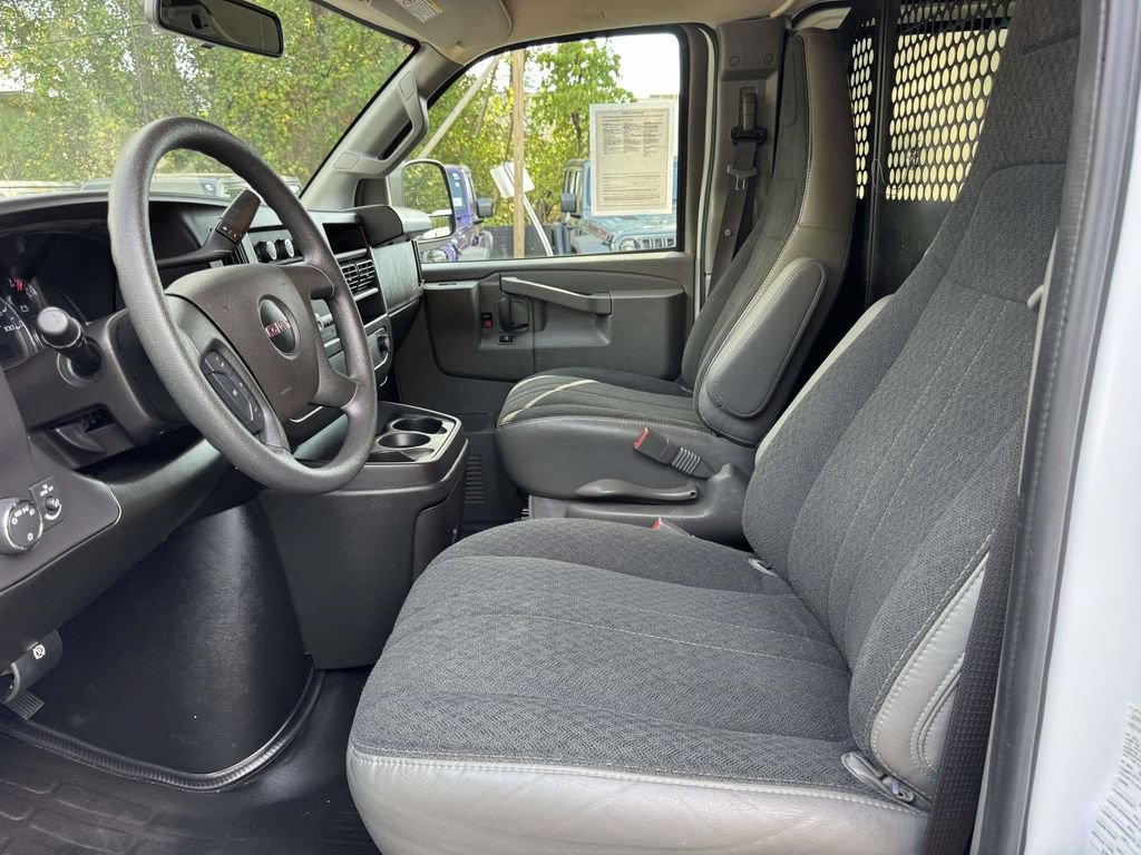Used 2024 GMC Savana 2500 w/ Driver Convenience Package RWD image 13