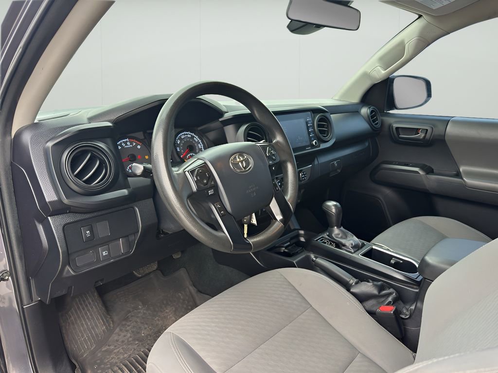 Used 2020 Toyota Tacoma SR w/ SX Package image 14