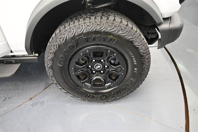 Certified 2025 Ford Bronco Badlands AWD/4WD image 26
