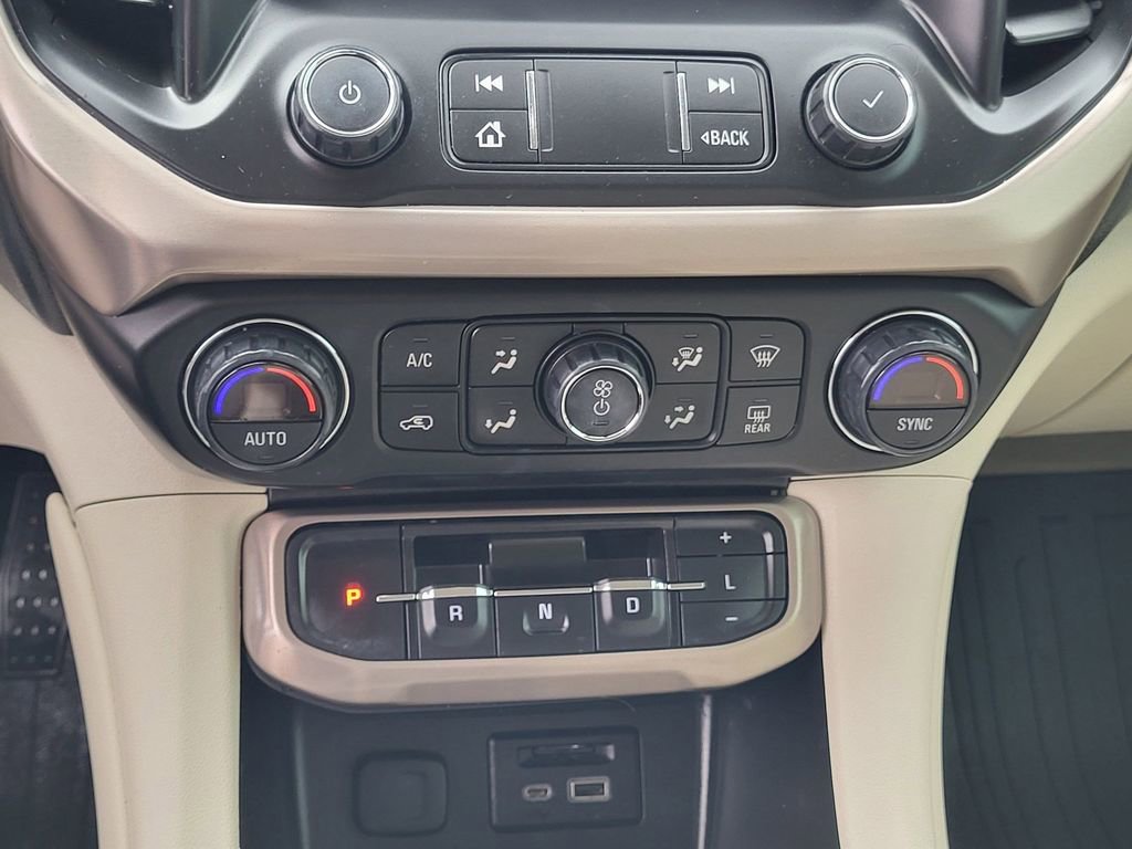 Used 2020 GMC Acadia Denali w/ Denali Ultimate Package image 19