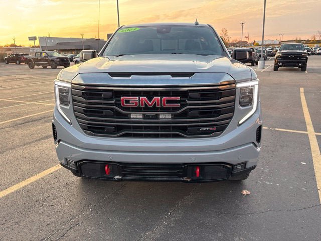 Used 2024 GMC Sierra 1500 AT4 w/ Technology Package AWD/4WD image 21