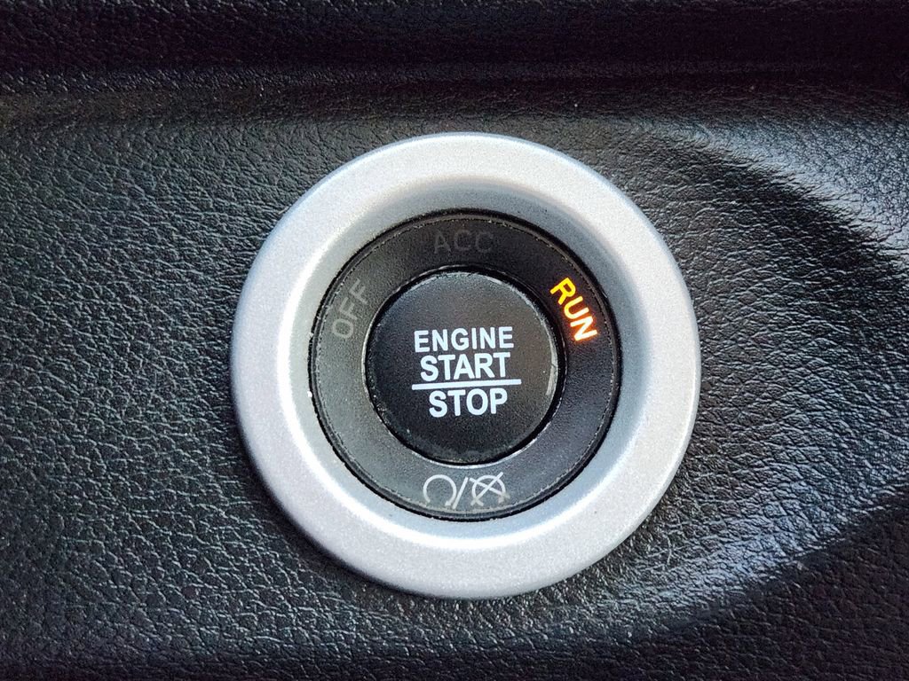 Used 2018 RAM 3500 Laramie Longhorn image 26