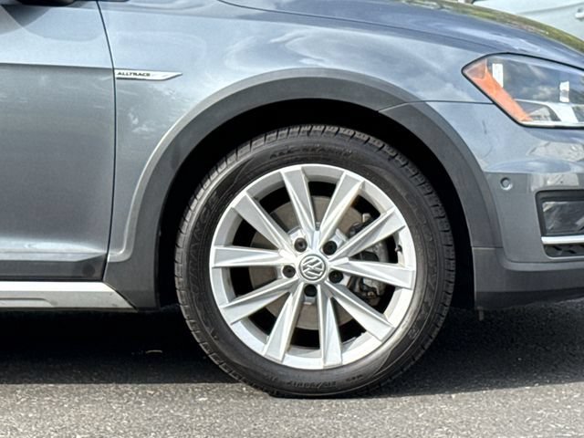Used 2017 Volkswagen Golf Alltrack SE AWD/4WD image 7