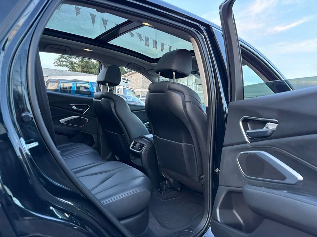 Used 2023 Acura RDX AWD image 17