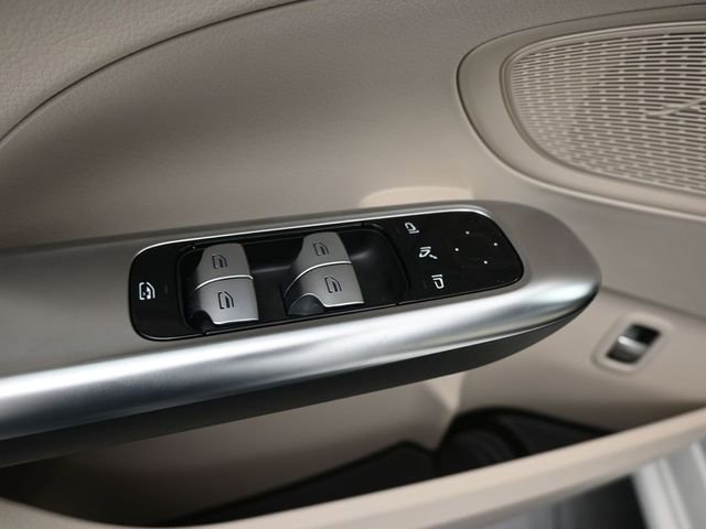 New 2026 Mercedes-Benz C 300 Sedan image 13