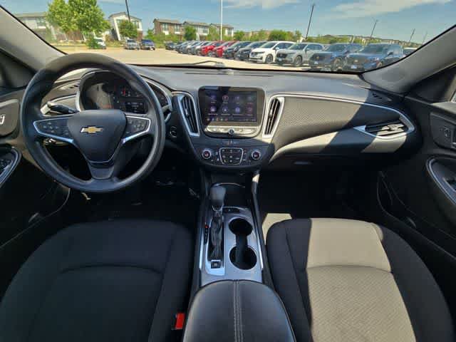 Used 2023 Chevrolet Malibu LT FWD image 16