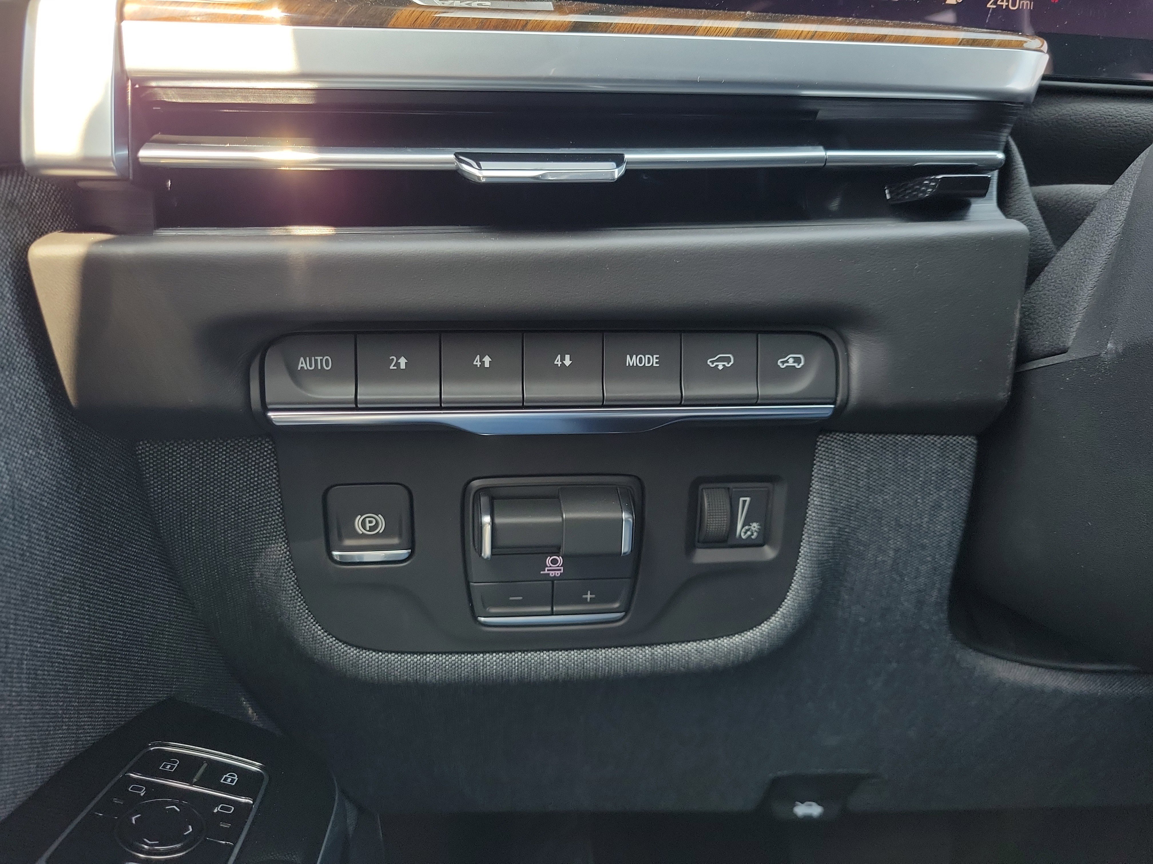 New 2026 Cadillac Escalade Platinum Sport image 31